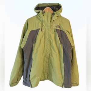 The North Face Woman’s Green & Grey Performance Ski Snow Winter Jacket, Size L